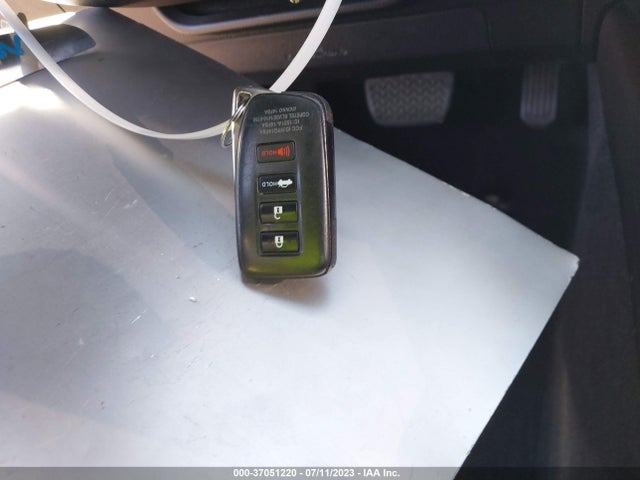 JTHBK1GG4F2210351 Lexus ES 350