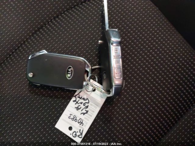 3KPF24AD5ME310560 KIA Forte Lxs