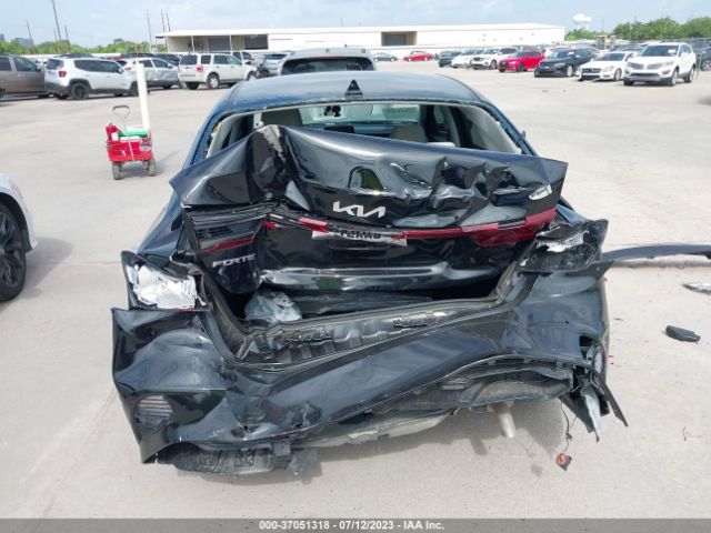 3KPF24AD9PE609974 KIA Forte Lxs