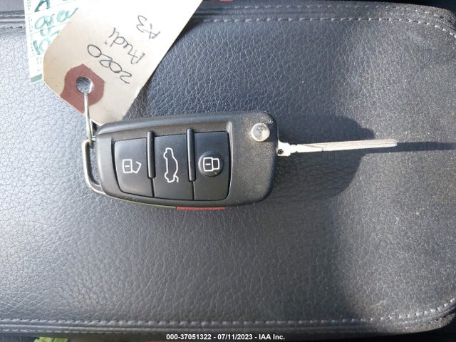 WAUAUGFF8LA102560 Audi A3 Sedan Premium