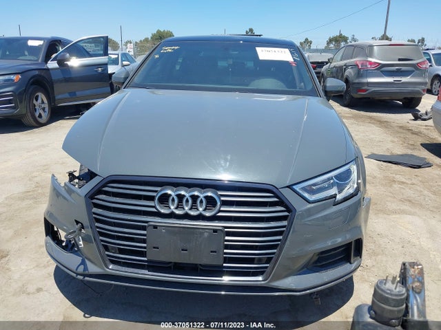 WAUAUGFF8LA102560 Audi A3 Sedan Premium