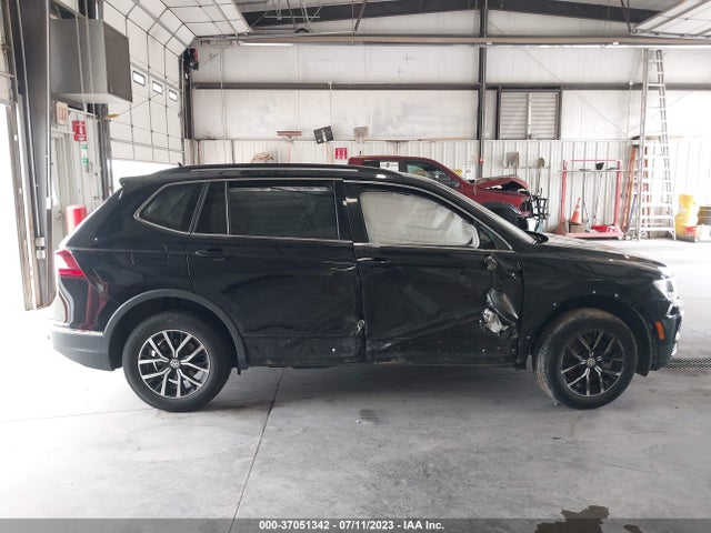 3VV2B7AX3MM047681 Volkswagen Tiguan Se/se R-line Black/sel