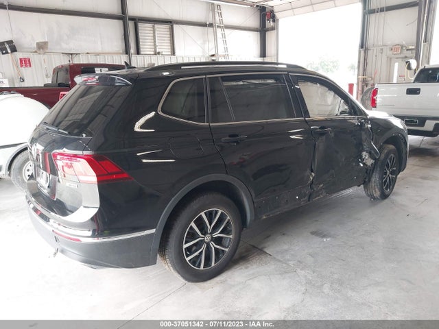 3VV2B7AX3MM047681 Volkswagen Tiguan Se/se R-line Black/sel