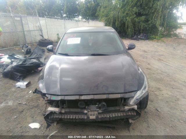 1N4BL4CVXKC260055 Nissan Altima 2.5 Sr