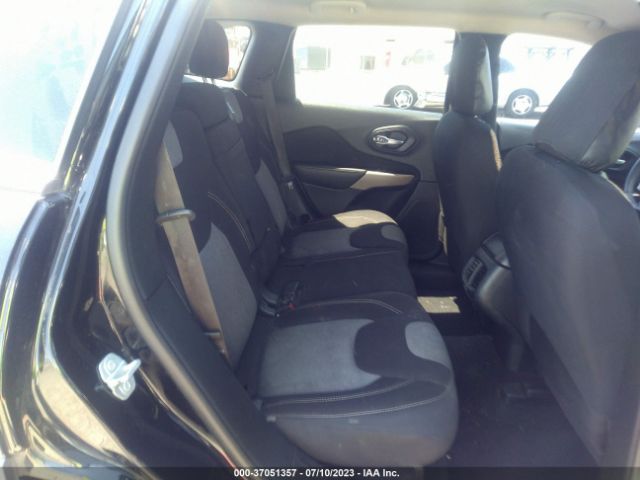 1C4PJLAB3HW591737 Jeep Cherokee Altitude