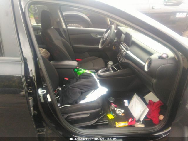 3KPF24AD6ME406889 KIA Forte Lxs