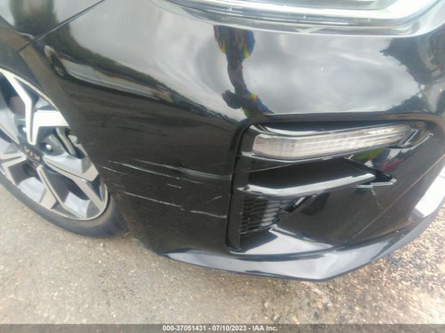 3KPF24AD6ME406889 KIA Forte Lxs