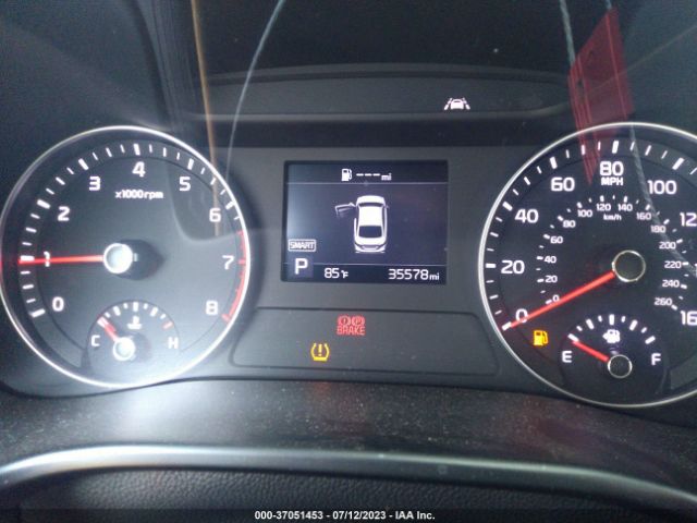 3KPF24AD1ME286290 KIA Forte Lxs