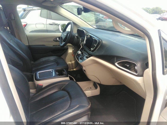 2C4RC1BG4NR125997 Chrysler Pacifica Touring L