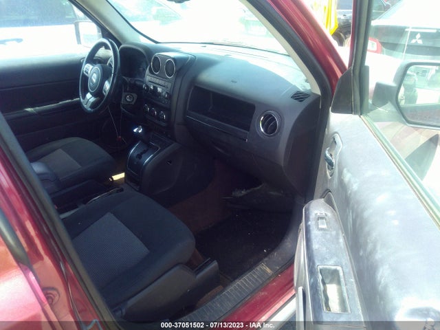1C4NJPFB1ED825999 Jeep Patriot Latitude