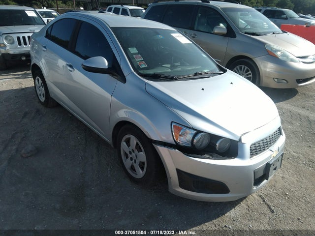 2015 1G1JA5SH7F4157844 main image