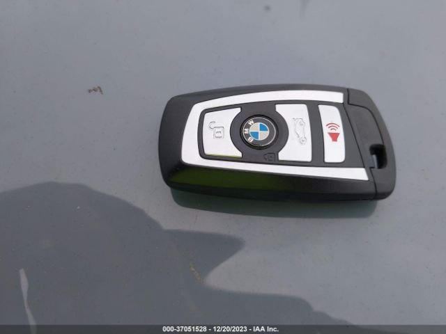 2016 BMW M3 WBS8M9C57G5E68948 Photo 10