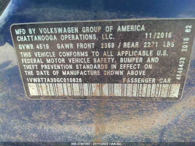 1VWBT7A30GC010826 Volkswagen Passat 1.8t Se