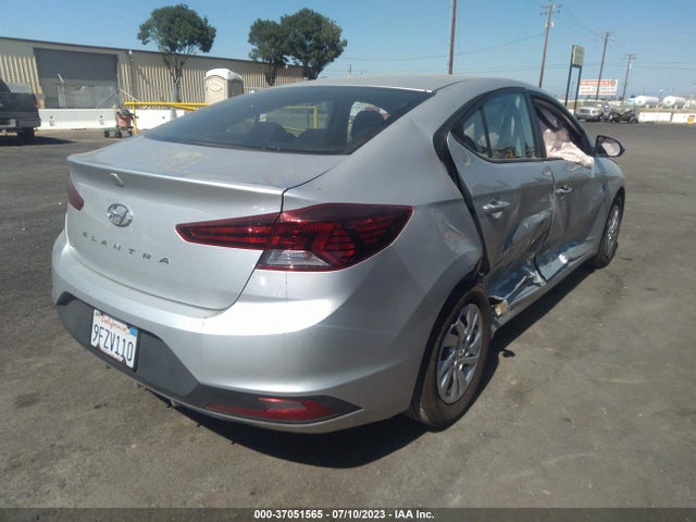 2019 HYUNDAI ELANTRA SE VIN: 5NPD74LF8KH476152