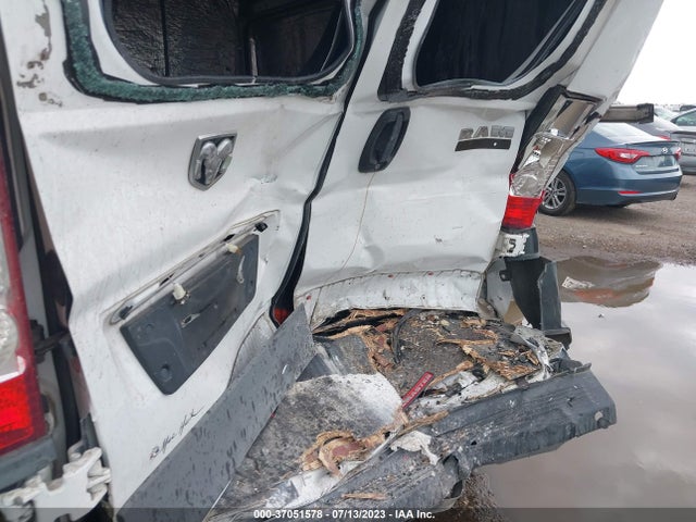 3C6TRVAG9GE128693 RAM Promaster Cargo Van