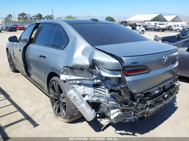 BMW 7 Series 760i Xdrive 2023 WBA33EJ08PCM44426 Image 3