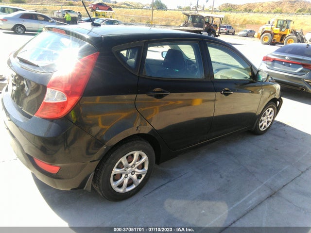 2013 HYUNDAI ACCENT GS VIN: KMHCT5AE7DU103826