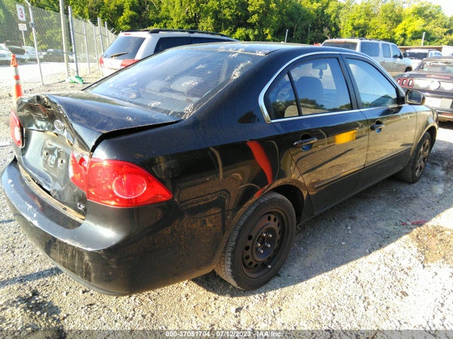 2008 KIA OPTIMA LX VIN: KNAGE123885183544