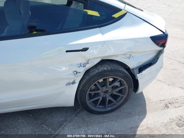 2021 Tesla 3, VIN: 5YJ3E1EA1MF091504