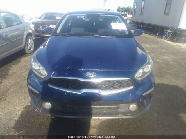 3KPF24AD9KE105949 KIA Forte Lxs