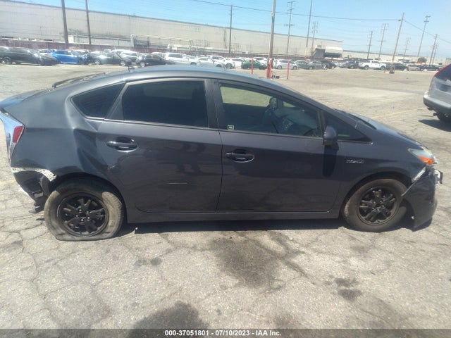 Toyota Prius Four 2015 JTDKN3DU1F0476615 Image 6