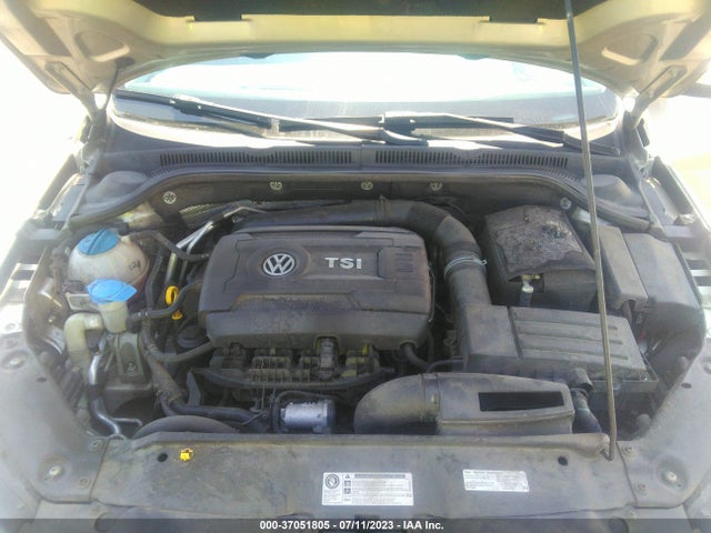 3VWD17AJ5EM279350 Volkswagen Jetta Sedan Se