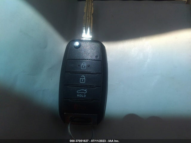 KIA FORTE LX 2017 3KPFK4A79HE095989 Image 3