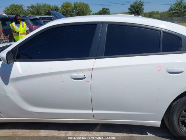 2C3CDXBG4FH835953 Dodge Charger Se