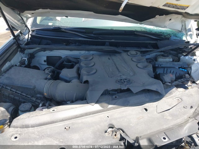 Toyota 4RUNNER SR5 2018 JTEBU5JR5J5504809 Image 16