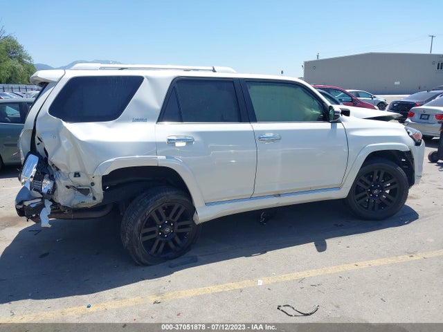 Toyota 4RUNNER SR5 2018 JTEBU5JR5J5504809 Image 5
