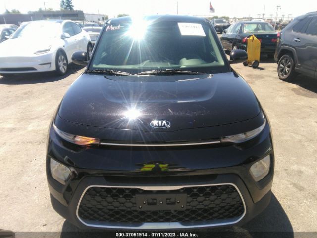 KNDJ23AU9L7025976 KIA SOUL LX