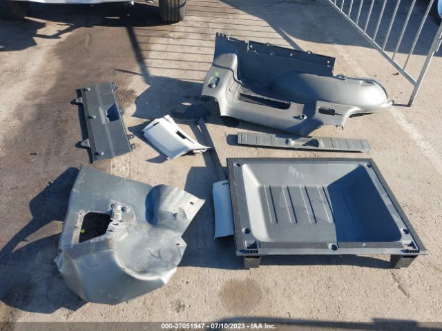 5N1AN0NU7EN809227 Nissan XTERRA X