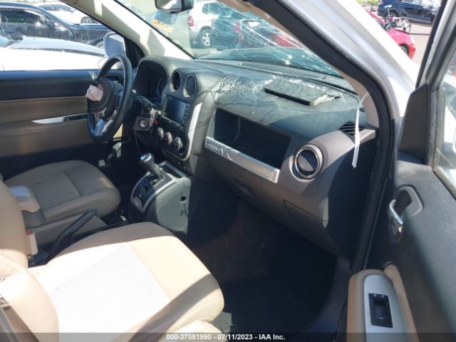 1C4NJCEA2GD562488 Jeep Compass Latitude