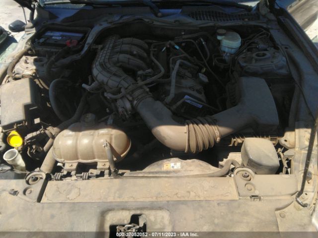 1FA6P8AM9F5401084 Ford Mustang V6
