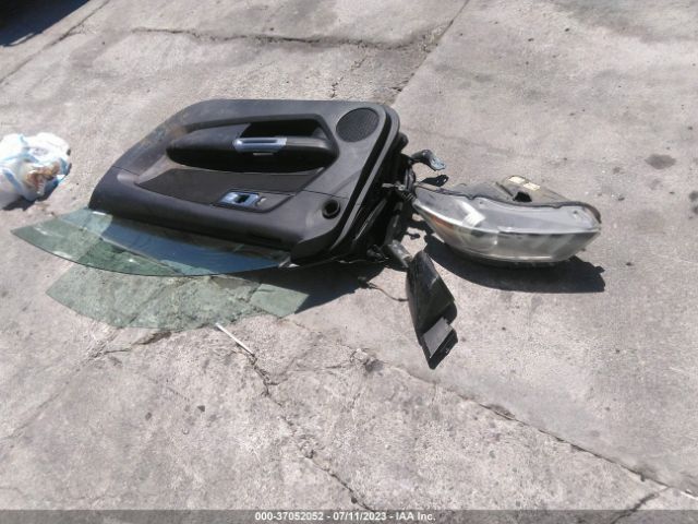 1FA6P8AM9F5401084 Ford Mustang V6