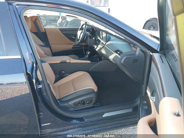 2022 Lexus ES, VIN: 58ADZ1B14NU117619