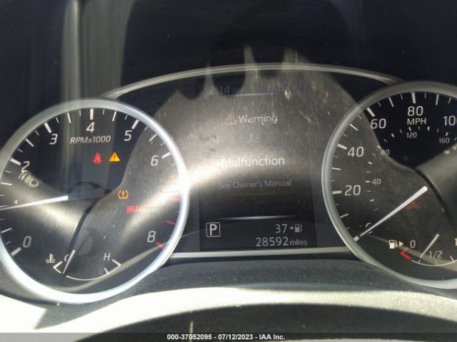 3N1AB7APXJY326143 Nissan SENTRA SR