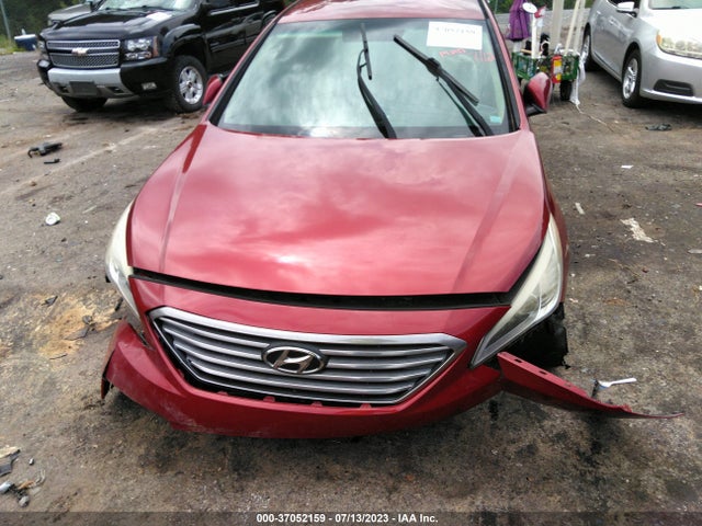 2015 HYUNDAI SONATA 2.4L SE VIN: 5NPE24AF8FH233100