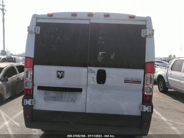 3C6TRVAG1HE520651 RAM Promaster Cargo Van