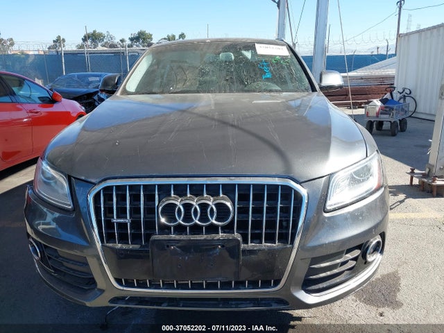 WA1LFAFP6FA093206 Audi Q5 Premium Plus