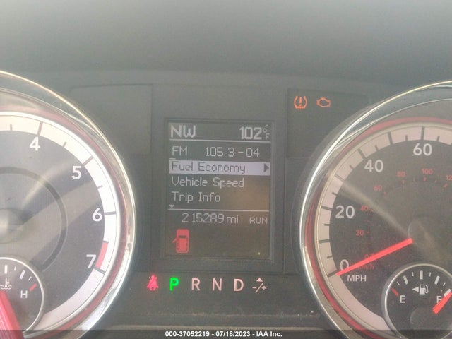 2011 DODGE GRAND CARAVAN CREW VIN: 2D4RN5DG7BR654874