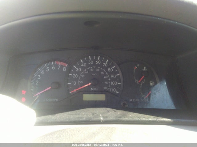 2005 TOYOTA COROLLA CE/LE VIN: JTDBR32E452060397