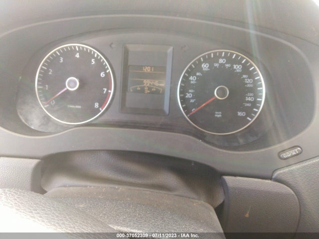 3VWD17AJ8EM407421 Volkswagen Jetta Sedan Se
