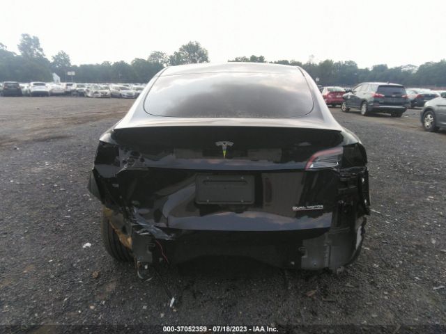 7SAYGDEF6PF747376 Tesla Model Y Performance