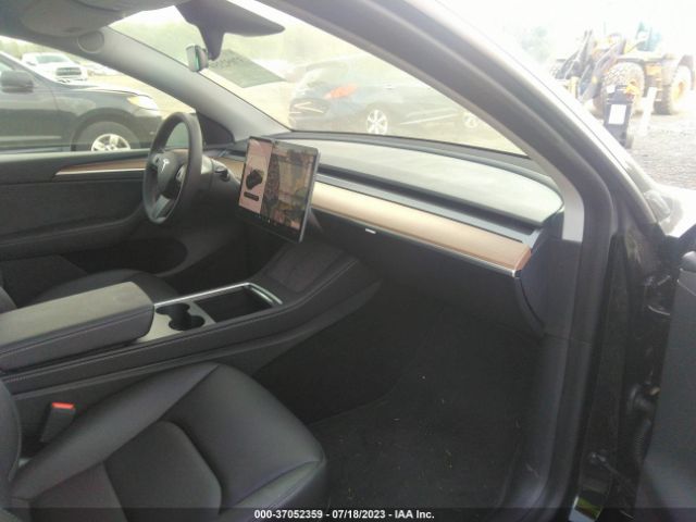 7SAYGDEF6PF747376 Tesla Model Y Performance