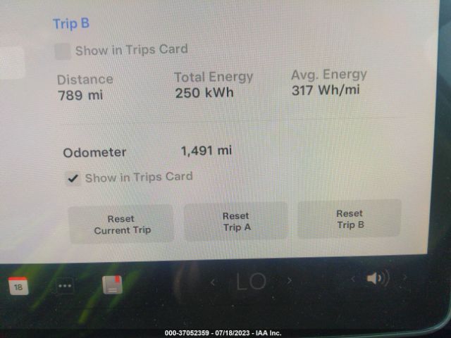 7SAYGDEF6PF747376 Tesla Model Y Performance