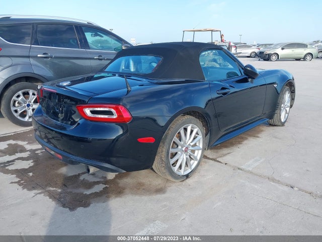 2017 FIAT 124 SPIDER JC1NFAEK8H0103034 Photo 3