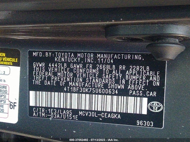 2005 TOYOTA CAMRY LE/XLE VIN: 4T1BF30K75U600634