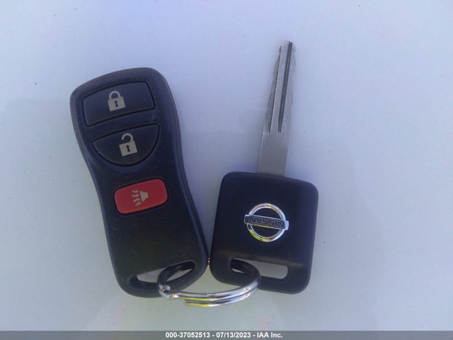 37052513 :رقم المزاد ، 3N1BC1CP7BL443186 vin ، 2011 Nissan Versa 1.8 S مزاد بيع