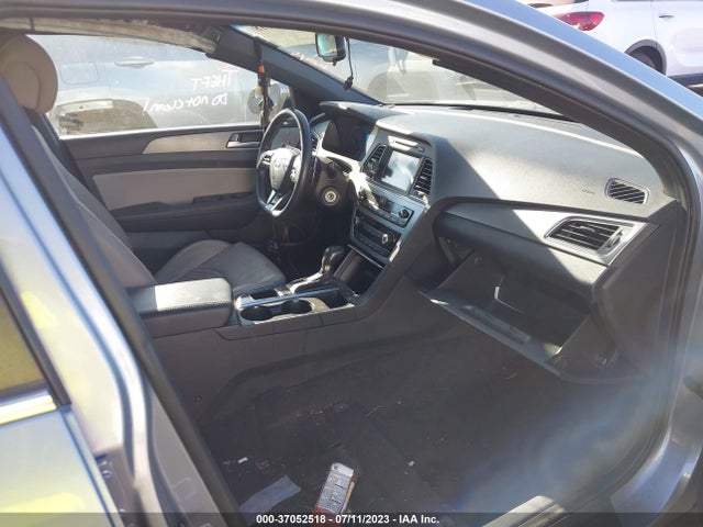 Hyundai Sonata Sport 2017 5NPE34AB1HH441297 Image 5